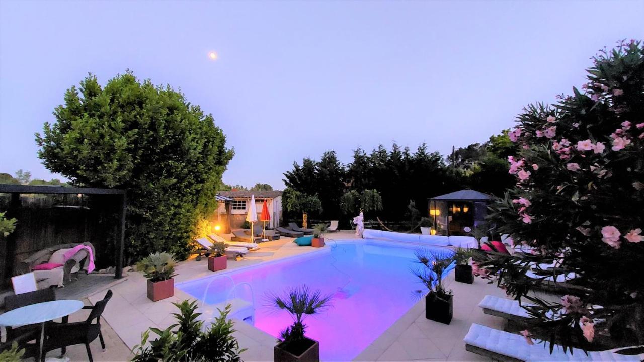 La Bergerie Du Moulin (Adults Only) Bed & Breakfast Taradeau Екстериор снимка