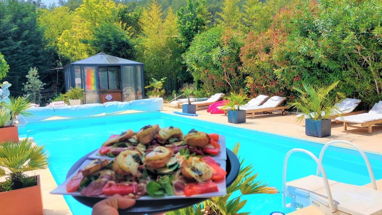 La Bergerie Du Moulin (Adults Only) Bed & Breakfast Taradeau Екстериор снимка