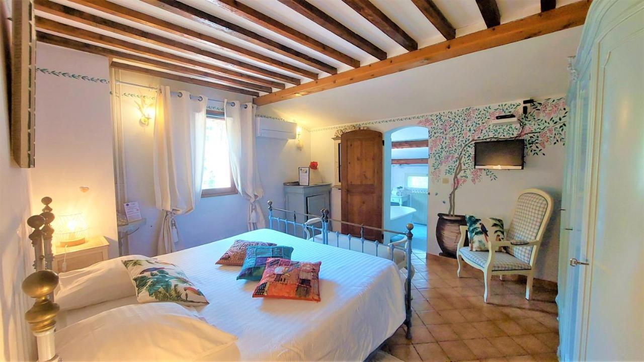 La Bergerie Du Moulin (Adults Only) Bed & Breakfast Taradeau Екстериор снимка