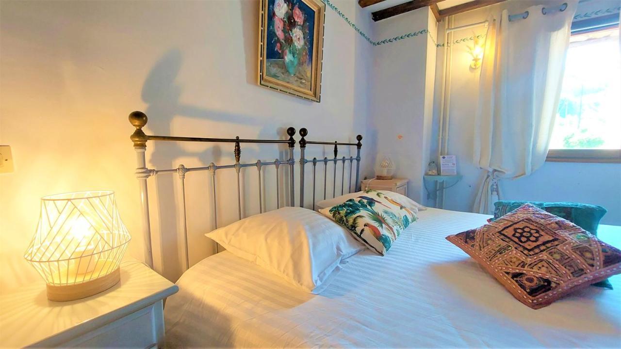 La Bergerie Du Moulin (Adults Only) Bed & Breakfast Taradeau Екстериор снимка