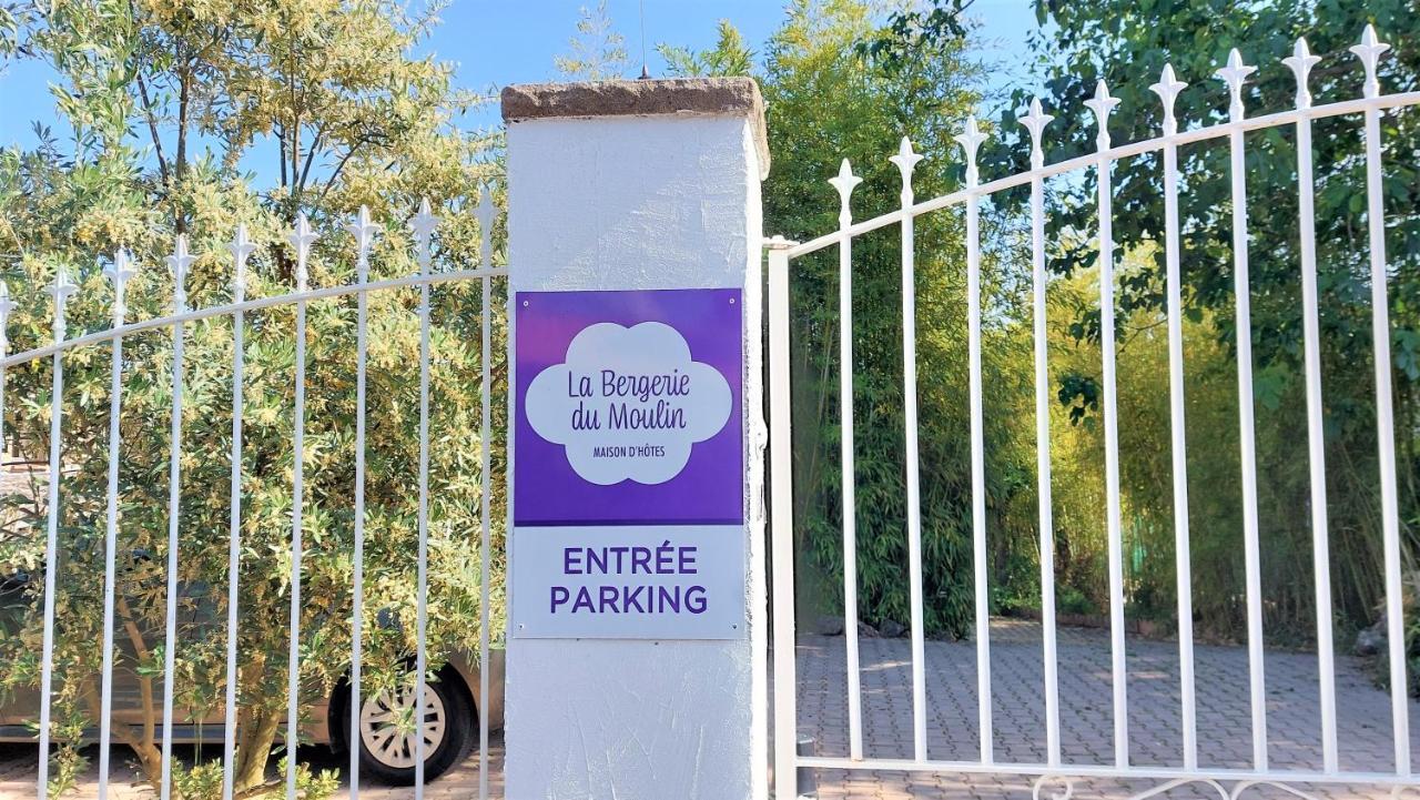 La Bergerie Du Moulin (Adults Only) Bed & Breakfast Taradeau Екстериор снимка