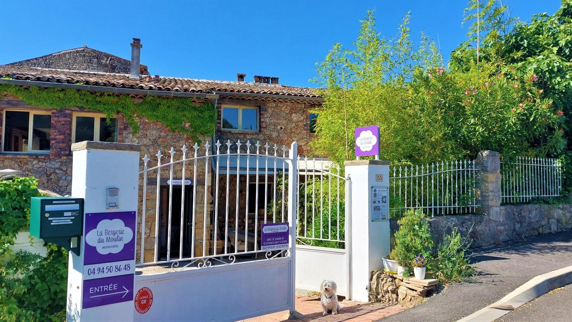 La Bergerie Du Moulin (Adults Only) Bed & Breakfast Taradeau Екстериор снимка